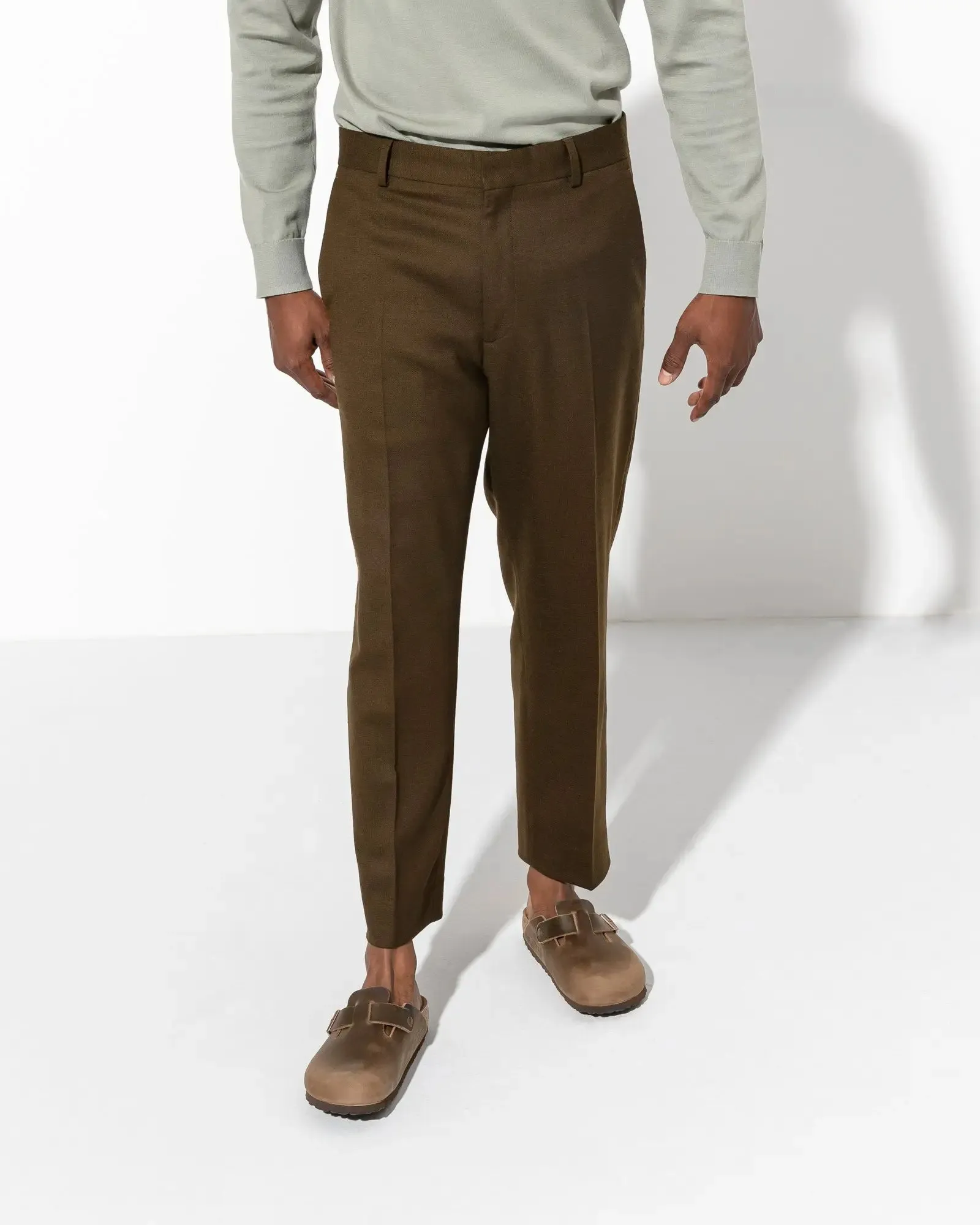 Bostons Sandals in Tabacco Brown