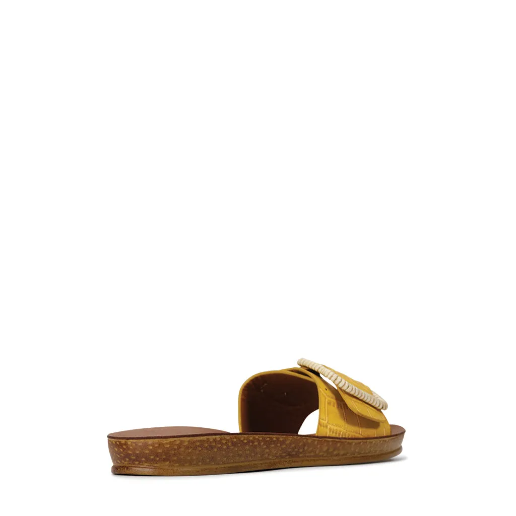 BRIO BUCKLE SLIDE SANDAL