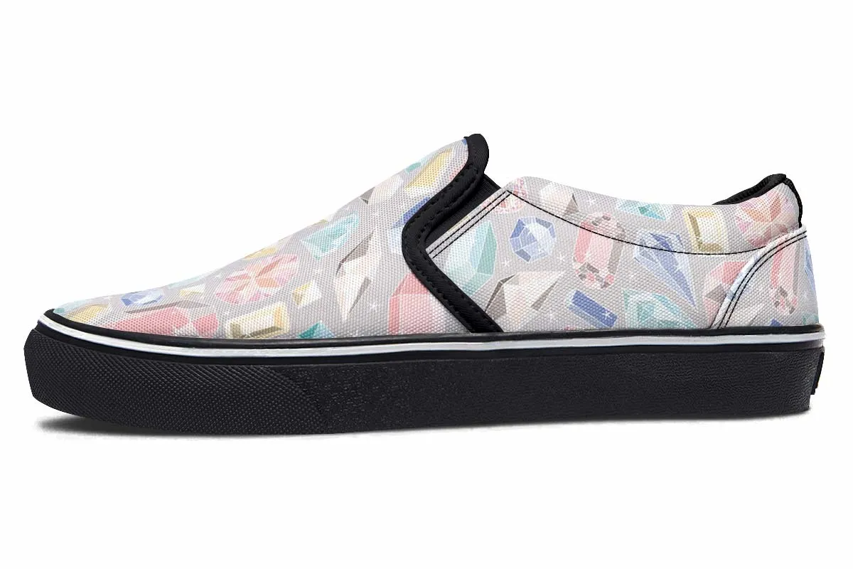 Diamond Pattern Slip-On Shoes
