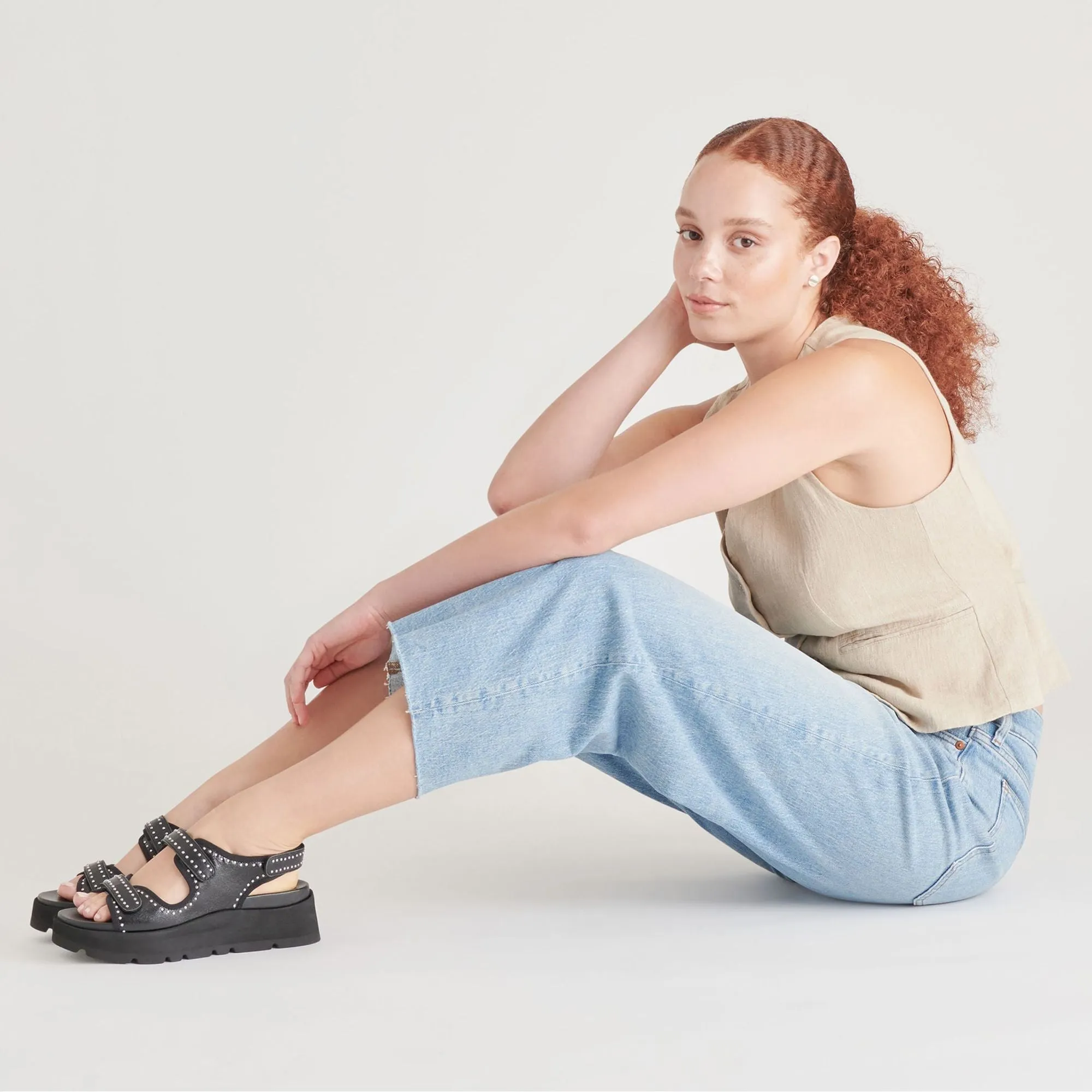 Dubai Stud Sandals Midnight Crinkle Patent