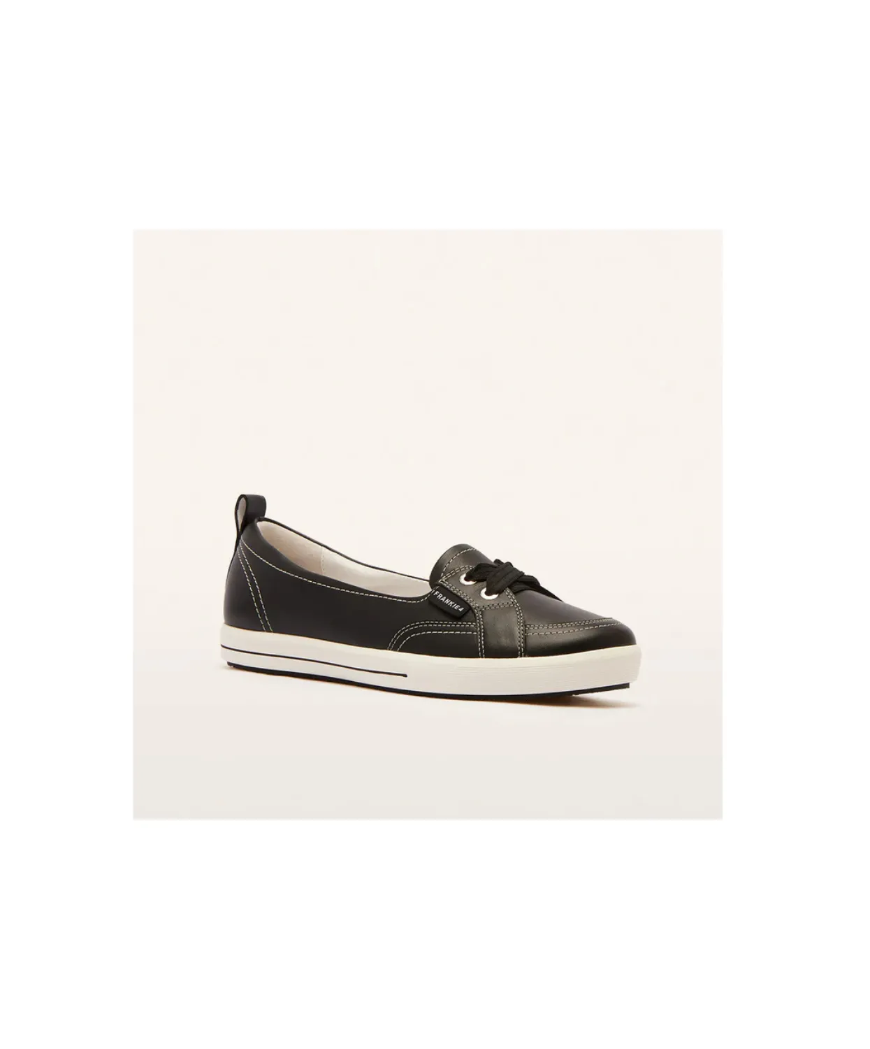 Frankie4 Sophie IV Black Flats