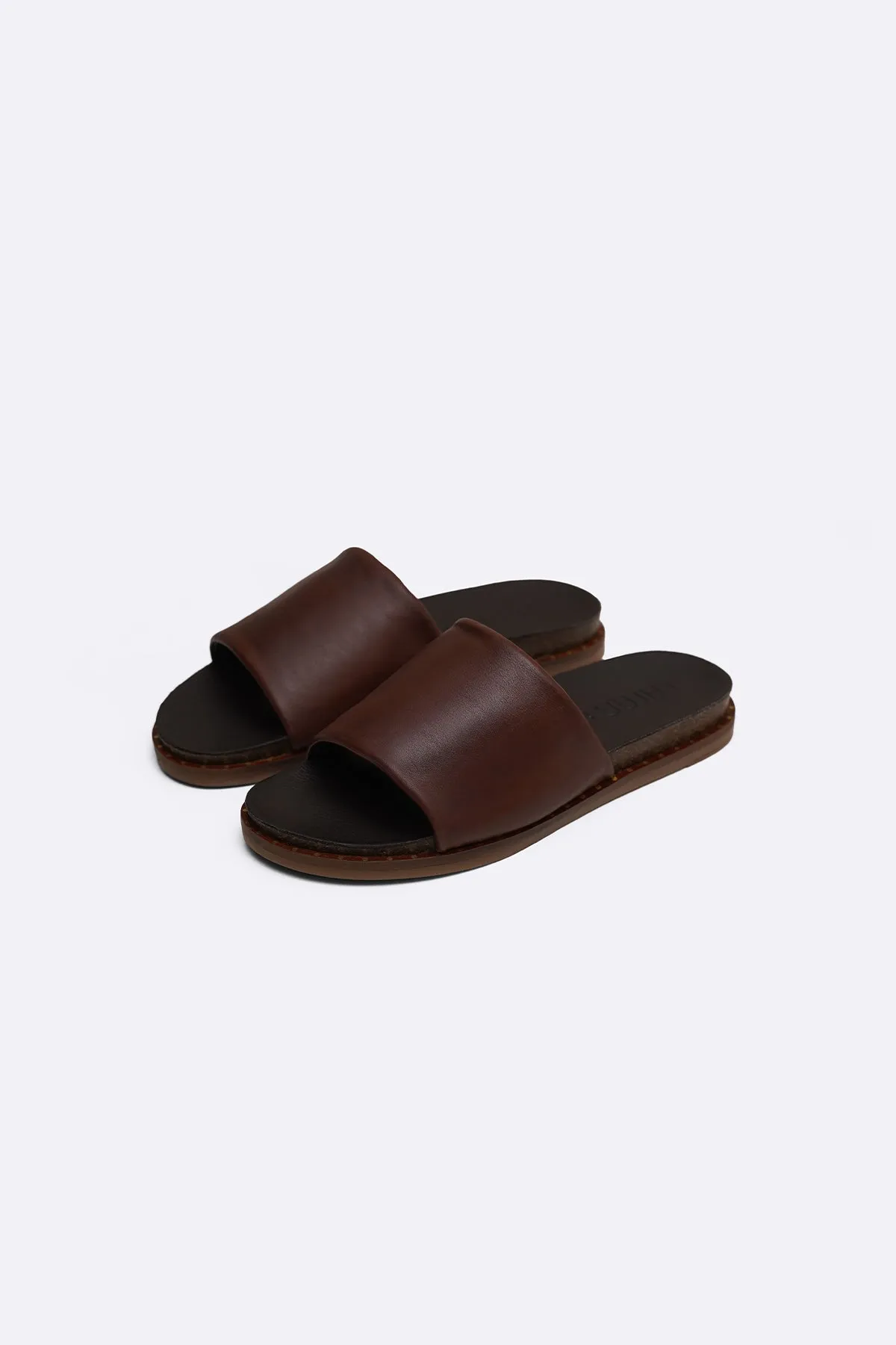 LEATHER SLIDES