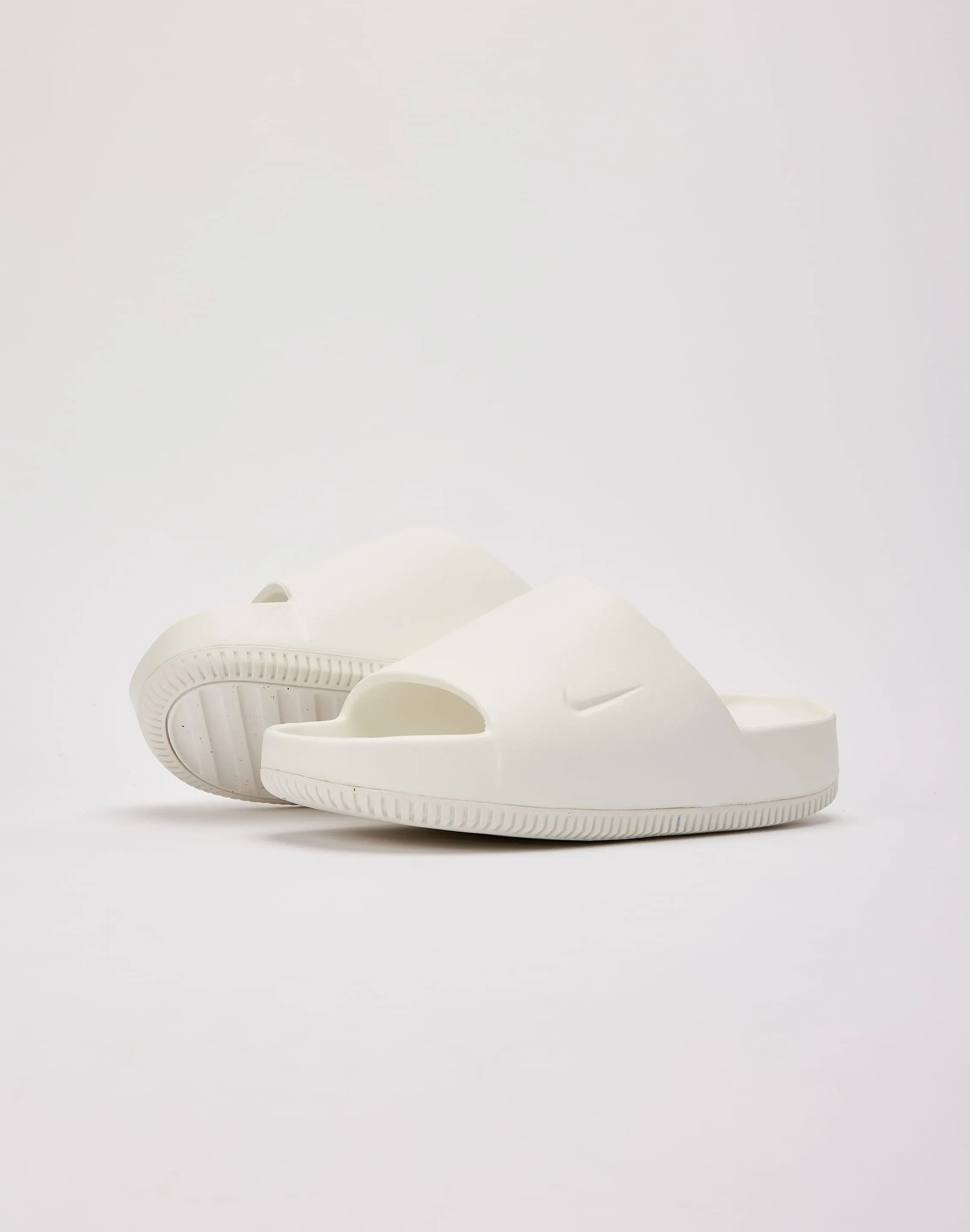 Nike Calm Slides