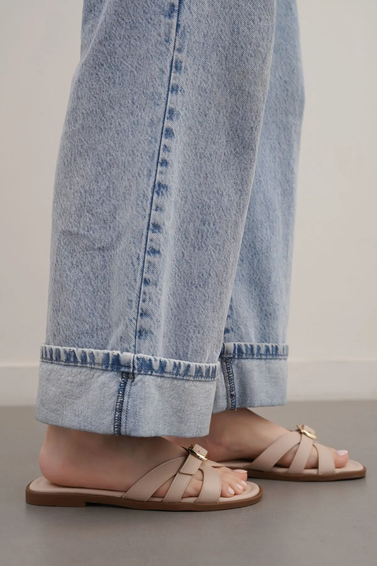 SAHARA SLIDES