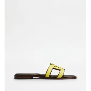 Sandals in Leather