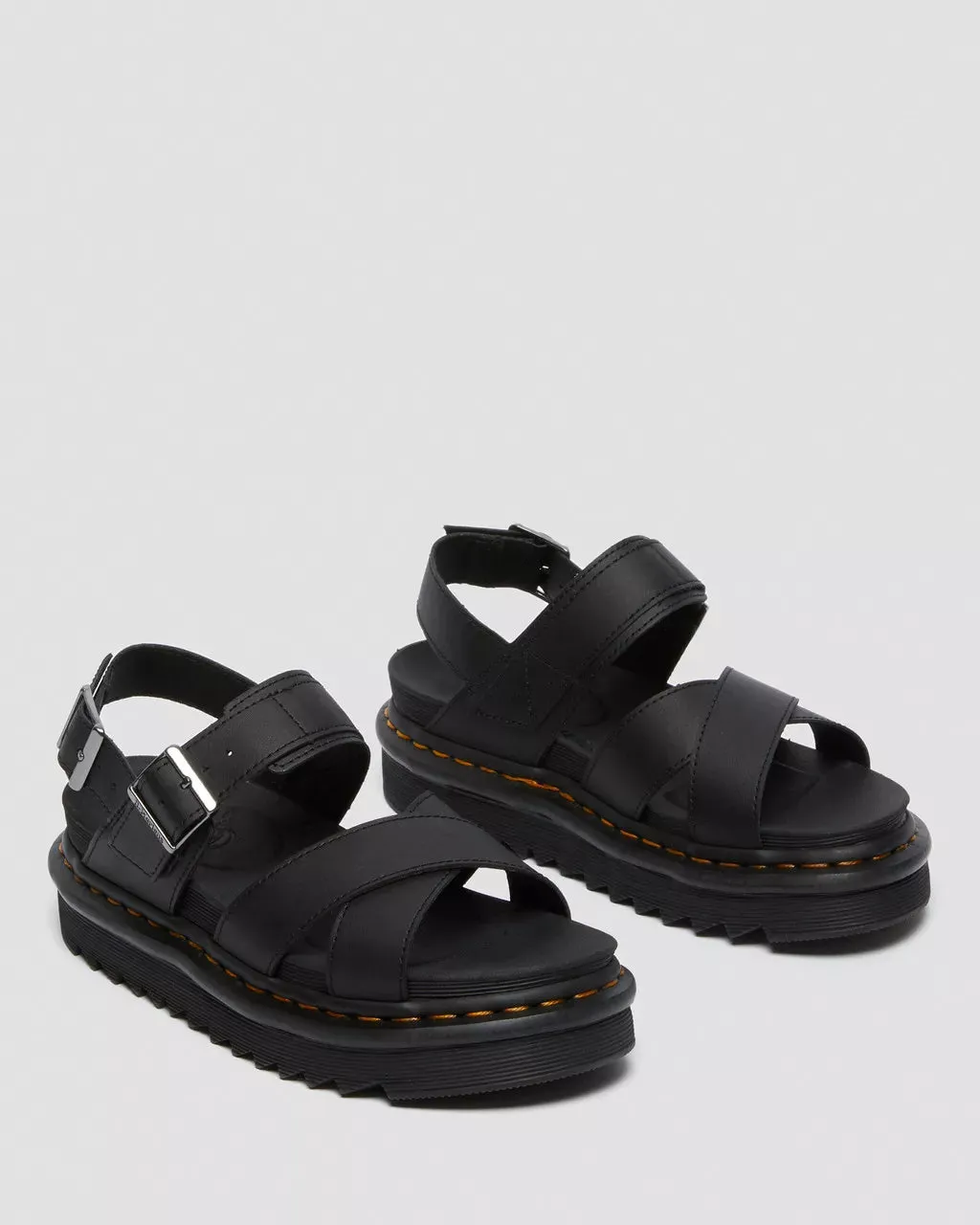 Voss II Leather Sandals in Black