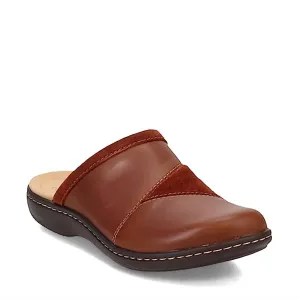 Women's Laurieann Kyla Clog In Dark Tan Combi